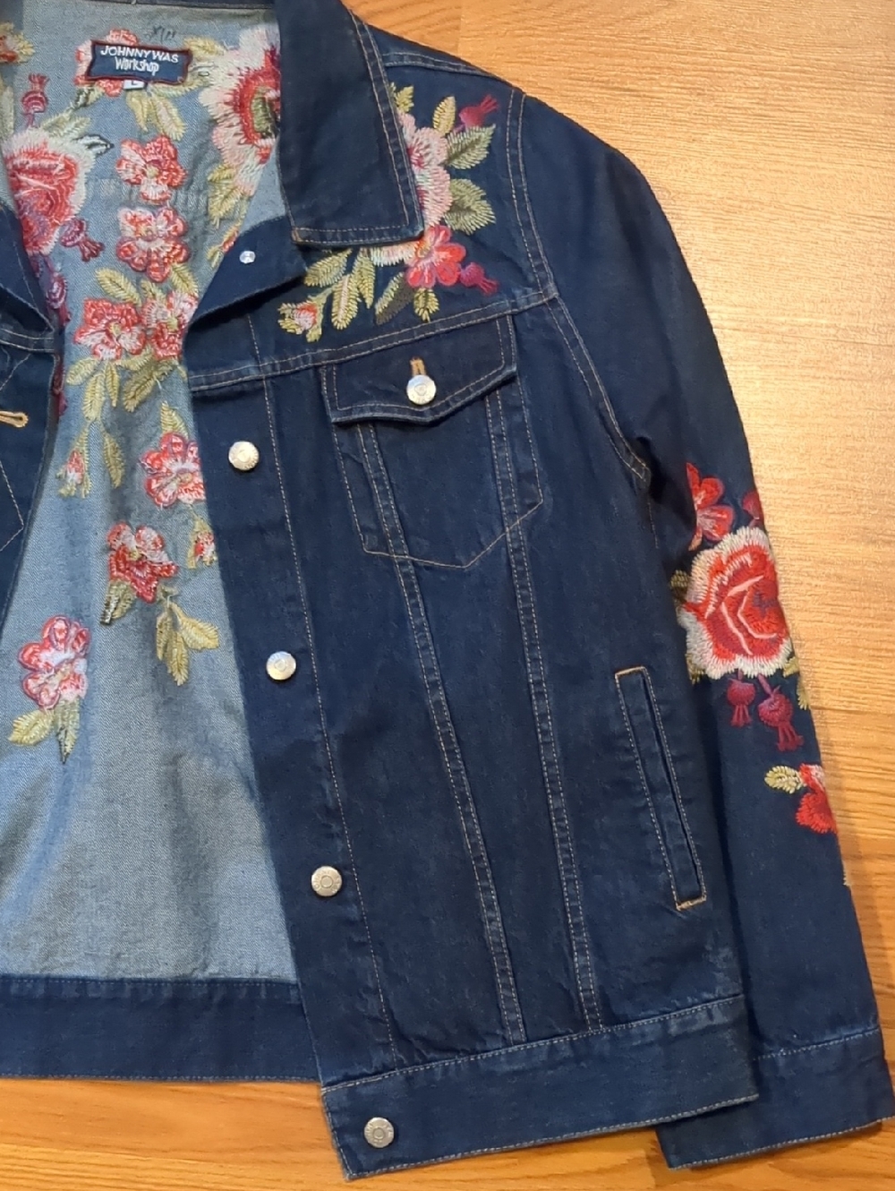 Johnny Was Workshop Desi Denim Jacket Embroidered Blue Jean Jacket Size Large - Picture 6 of 13